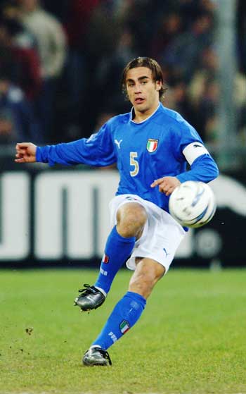 此前球报称本菲卡有意格雷罗，记录报：俱乐部否认了兴趣