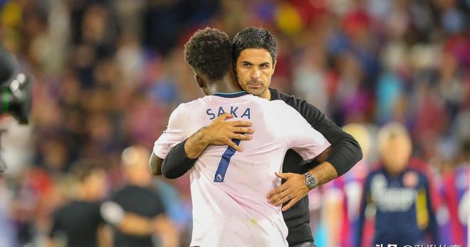 中国女足0-8惨败英格兰女足，张琳艳造险，斯坦韦戴帽