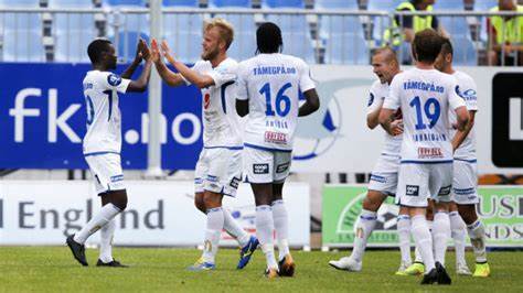 斯图里奇：蓝军阵容太年轻了，他们需要有“老大哥”稳住局面