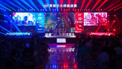 但他在高张